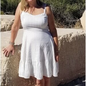 Old Navy Cami Dress Striped Sleeveless Ruffle Hem Casual White Blue M Lined